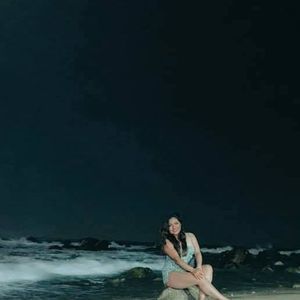 Meet your Posher, Gabriela